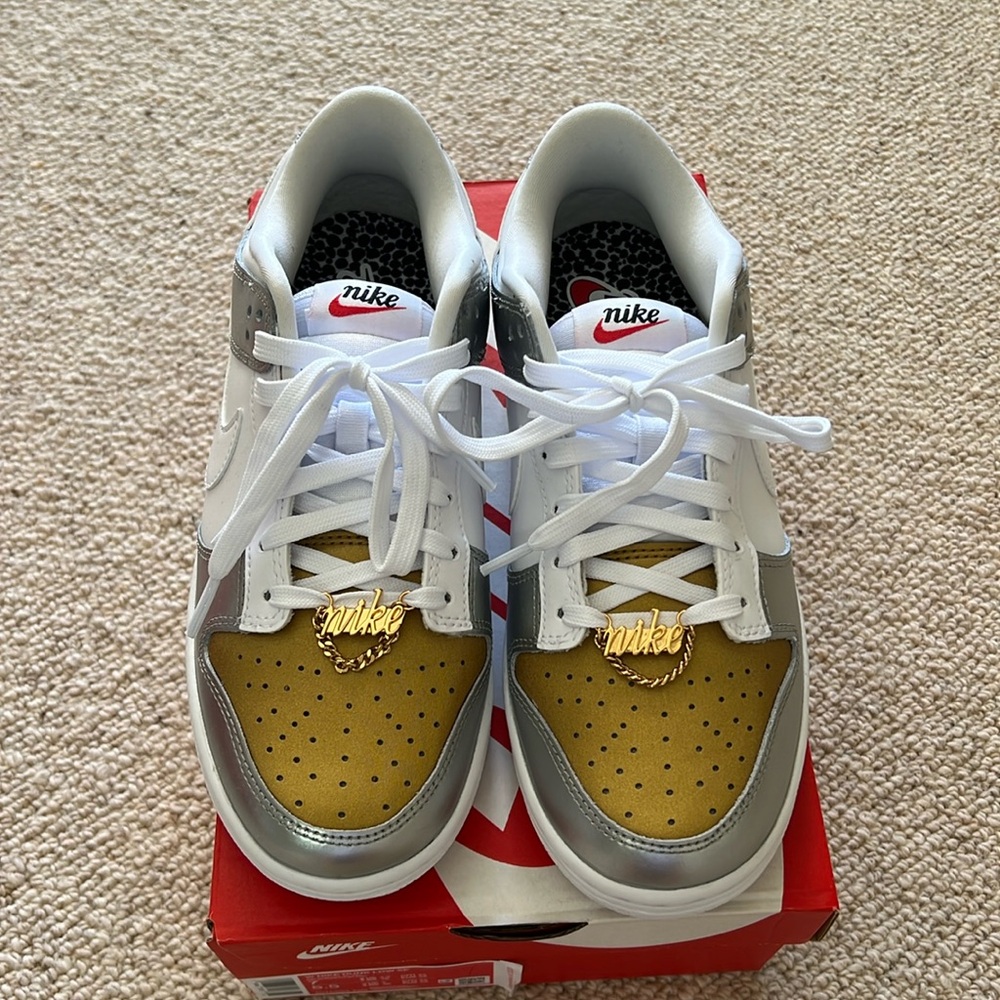 Women’s Nike Dunk Low SE